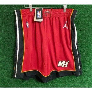 Men Jordan NBA Miami Heat Red Shorts Edition Basketball CV9566-608 Size XXL (46)